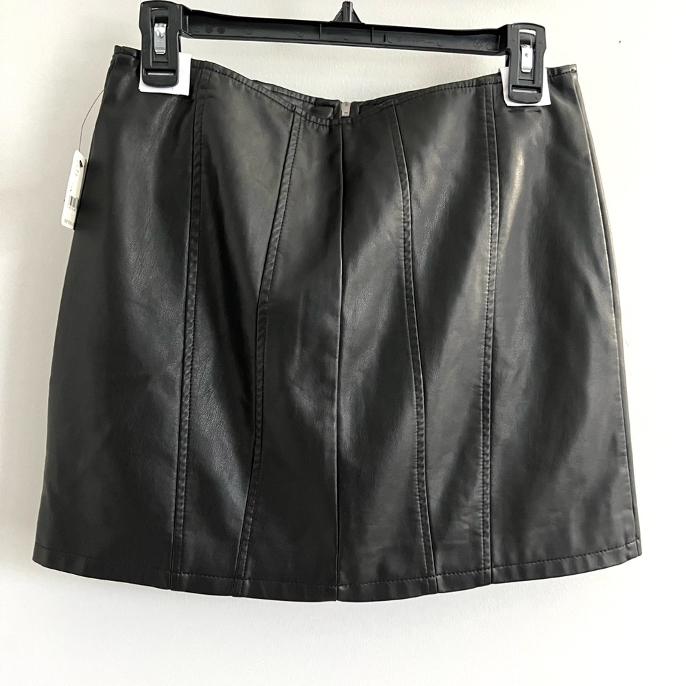 🌻🆕FREE PEOPLE Layla Vegan Mini Skirt-Size 10 - Picture 16 of 16